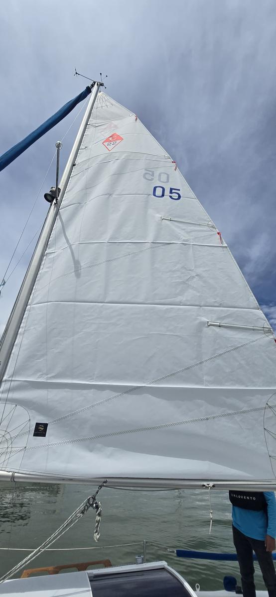 Catalina 22 · Represa de Tominé, Club Náutico del Muña, Cundinamarca