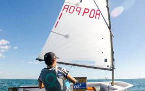 Velero Optimist Racing Far East Completo - Imagen 5