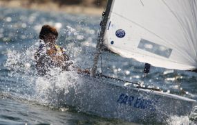 Velero Optimist Racing Far East Completo - Imagen 2