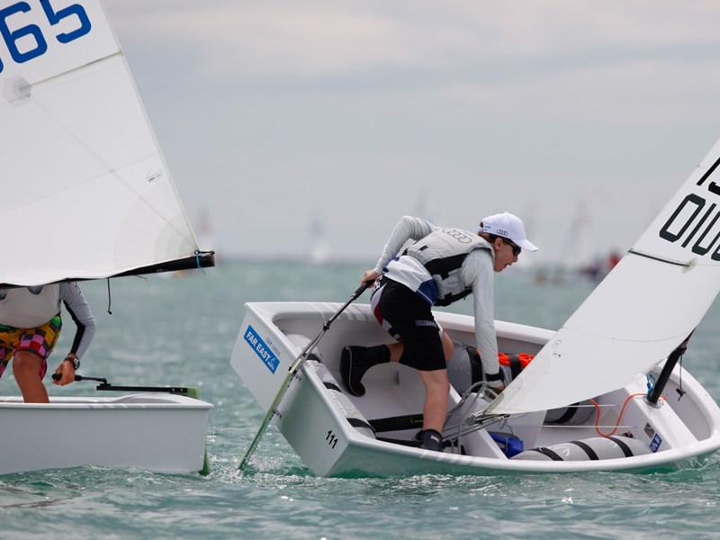 Velero Optimist Racing Far East Completo - Imagen 19