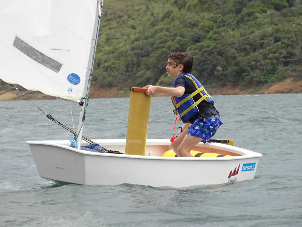 Velero Optimist Racing Far East Completo - Imagen 12